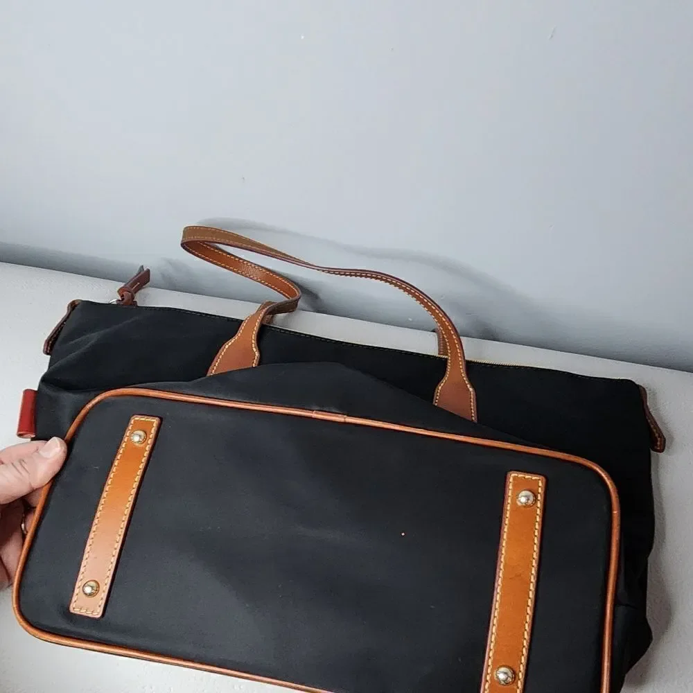 Dooney & Bourke Clemson Tigers Canvas Satchel Hand Bag  With Change Purse Black